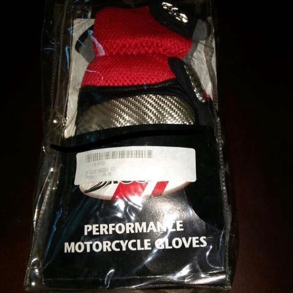 Joe Sproket Accessories - Joe Sproket Women’s Motorcycling Gloves Joe Sproket Accessories - Joe Sproket Women’s Motorcycling Gloves